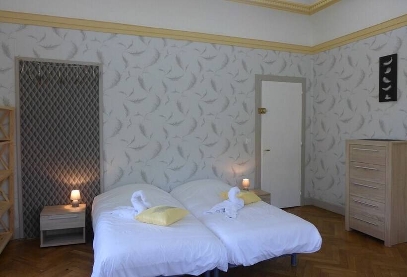 مبيت وإفطار Domaine De L Arche De René