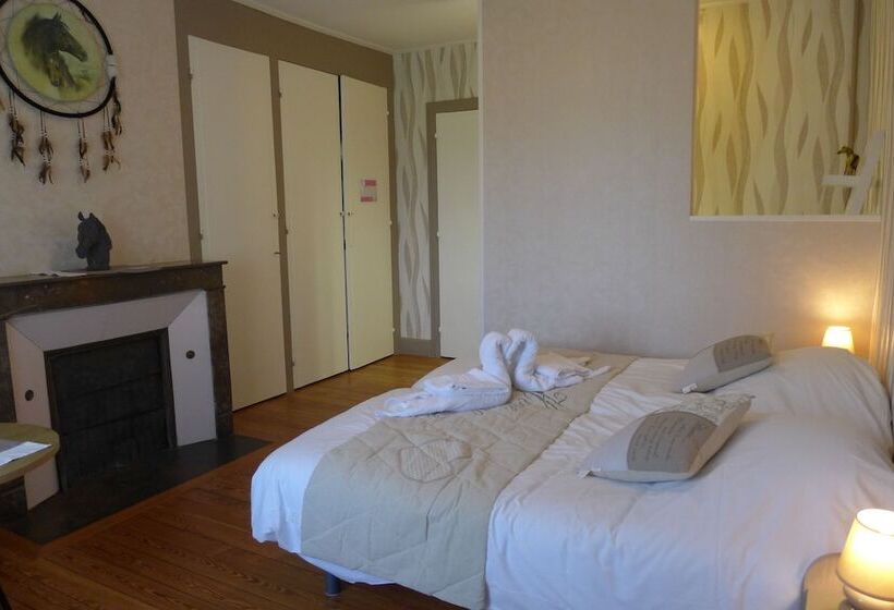 צימר Domaine De L Arche De René