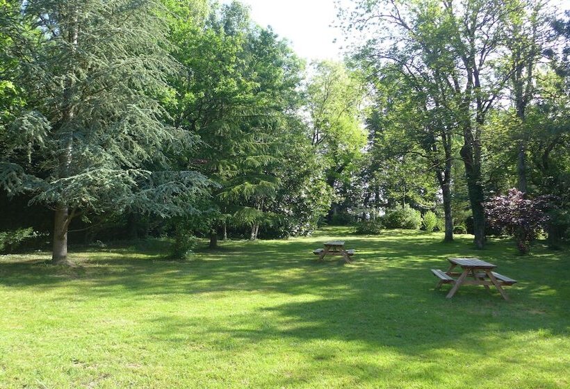 مبيت وإفطار Domaine De L Arche De René