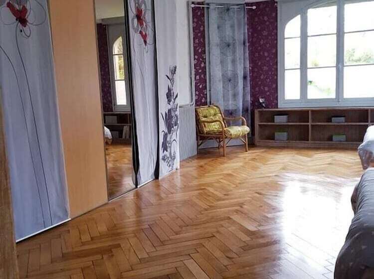 مبيت وإفطار Domaine De L Arche De René