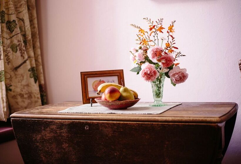 住宿加早餐 Hamilton House