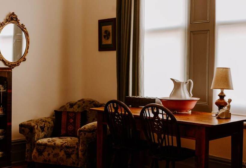 住宿加早餐 Hamilton House