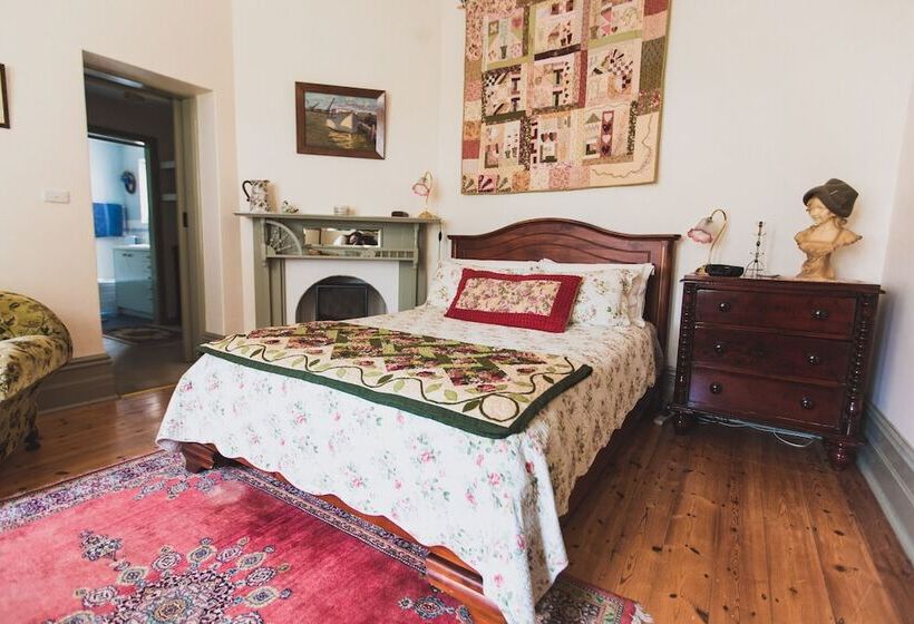 住宿加早餐 Hamilton House