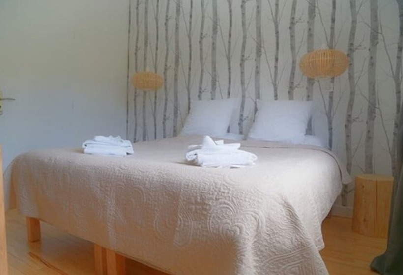 Bed and Breakfast L ôben