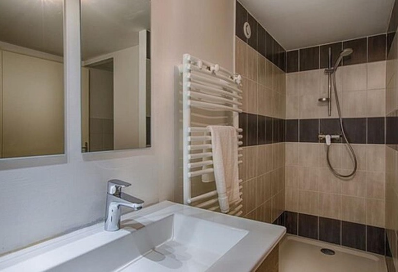 Bed and Breakfast L ôben