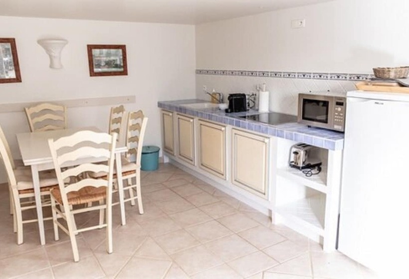 ベッドアンドブレックファースト La Bastide De Fangouse