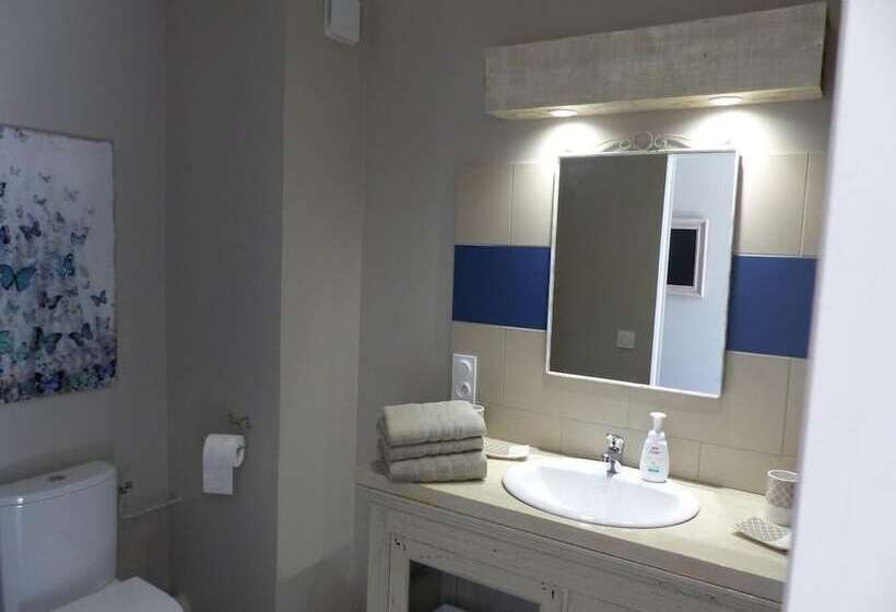 Bed and Breakfast La Maison De Ninan