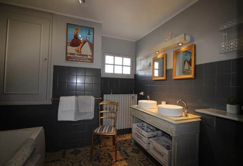 Bed and Breakfast La Maison De Ninan