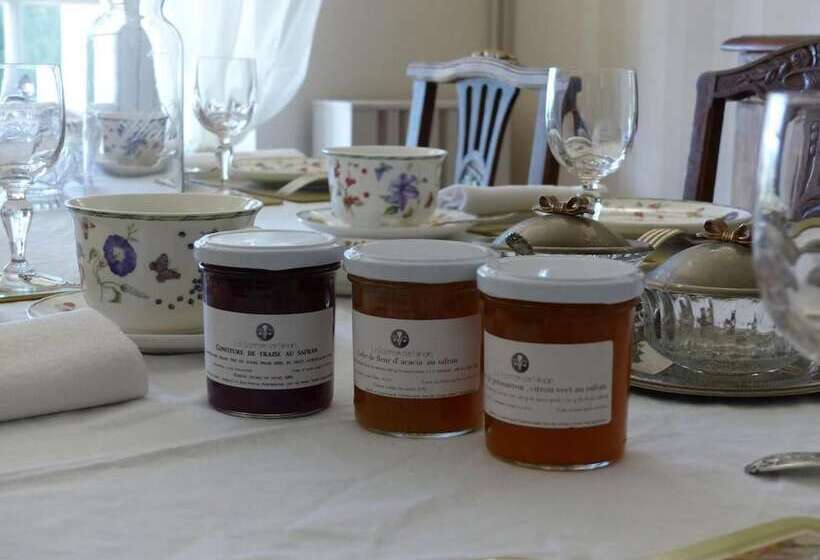 Bed and Breakfast La Maison De Ninan