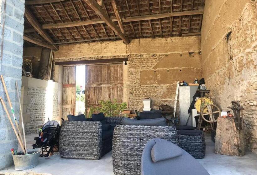 مبيت وإفطار La Maison De Paul & Margaux