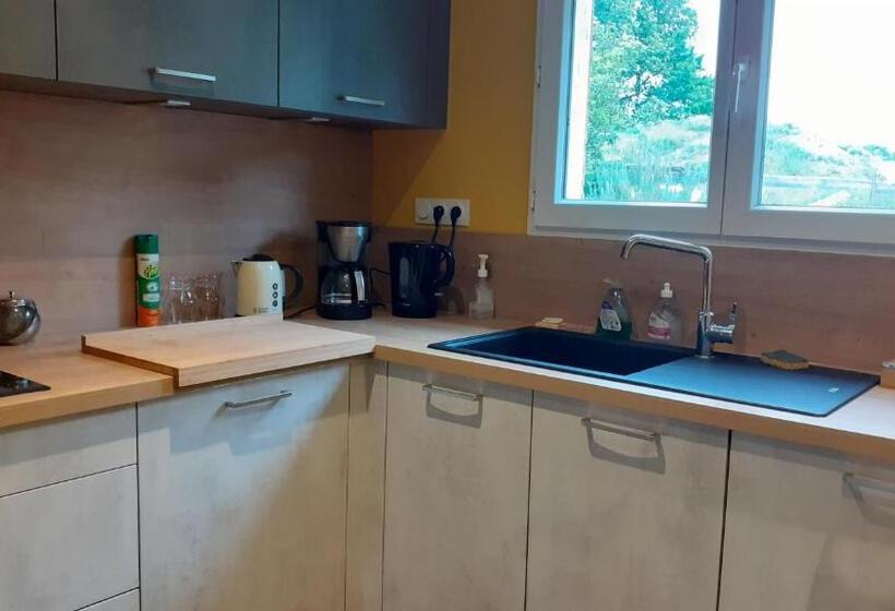 مبيت وإفطار La Maison Des Landes