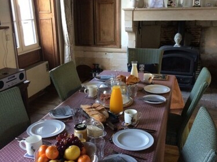 Bed and Breakfast La Maison Du Poirier