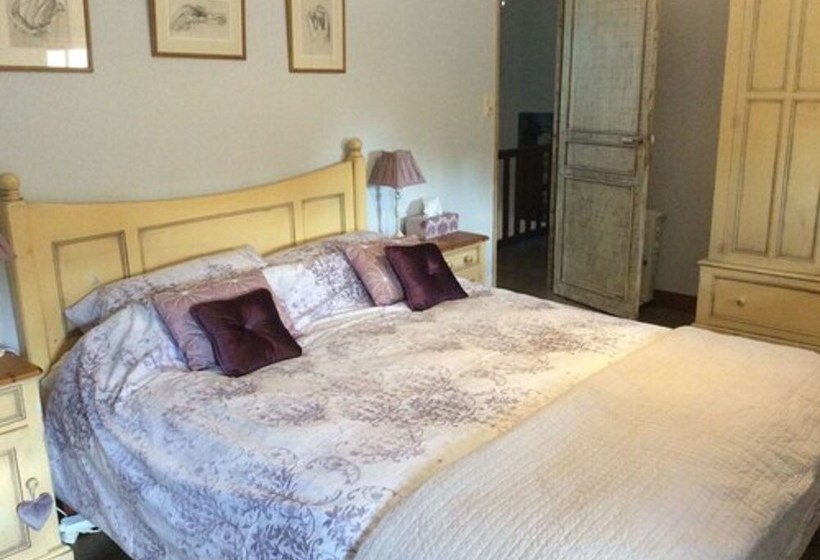 Bed and Breakfast La Maison Du Poirier
