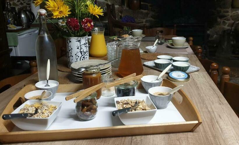 住宿加早餐  La Vallee Du Rivoal