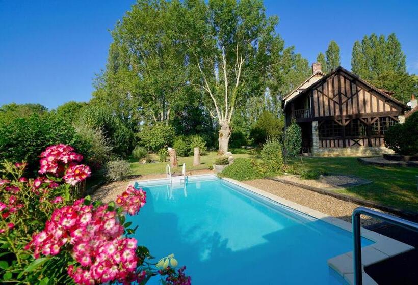 민박 Le Domaine Du Moulin Foulon