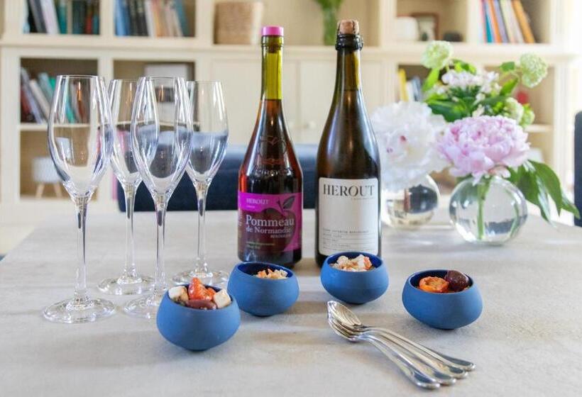 ベッドアンドブレックファースト Le Manoir De Juganville