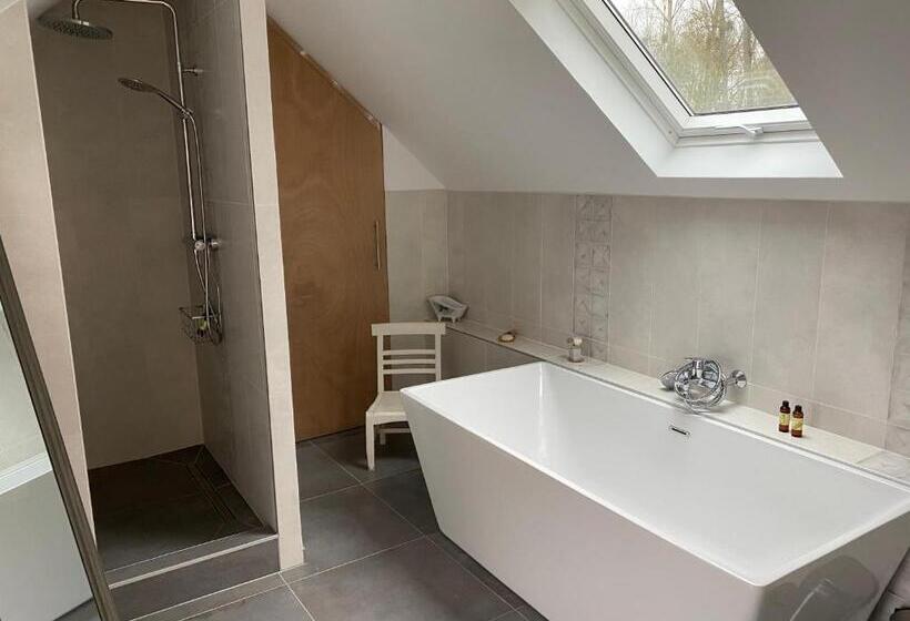 مبيت وإفطار Le Moulin Bleu