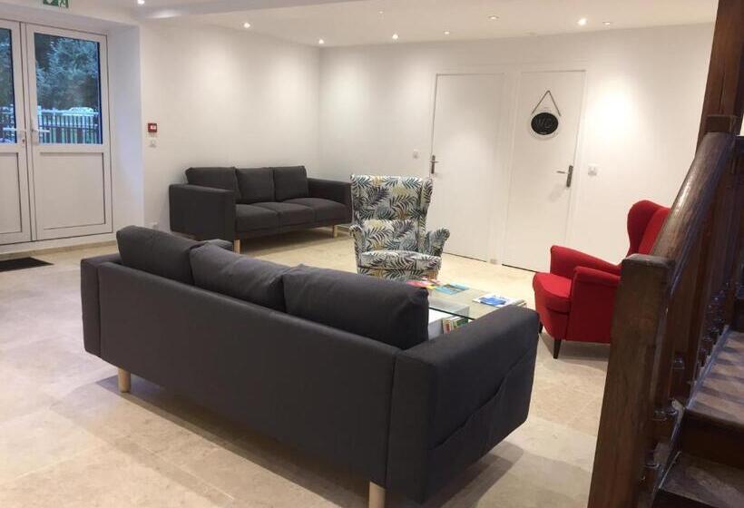 مبيت وإفطار Le Moulin Bleu