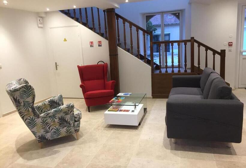 مبيت وإفطار Le Moulin Bleu