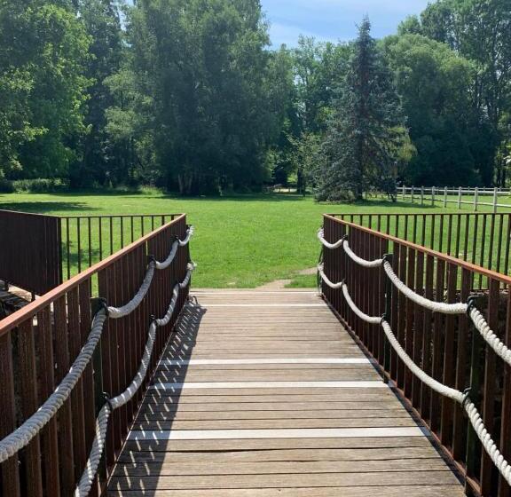 مبيت وإفطار Le Moulin Bleu