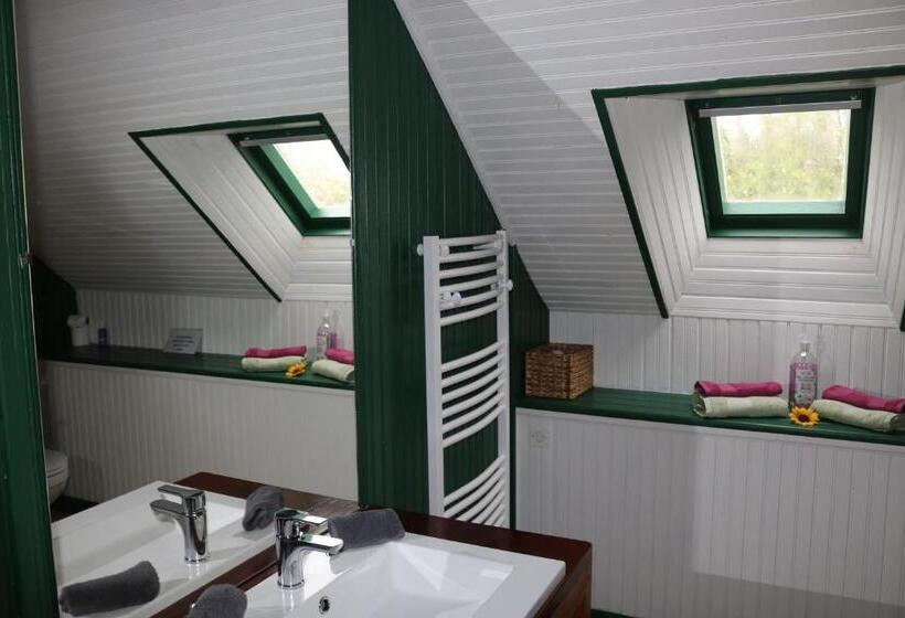 مبيت وإفطار L Autre Monde