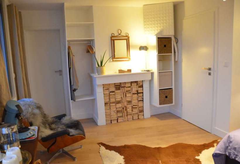 مبيت وإفطار Lin & L Hote