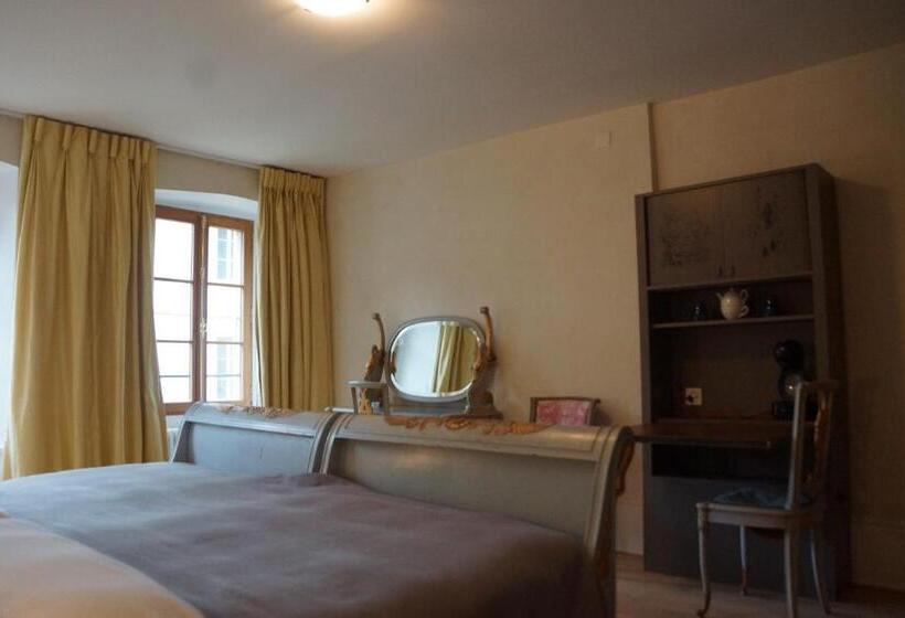 Bed and Breakfast Maison Junod