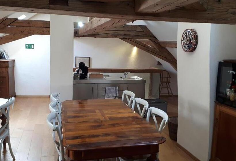 Bed and Breakfast Maison Junod