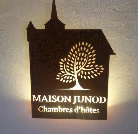 Bed and Breakfast Maison Junod