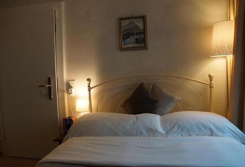 Bed and Breakfast Maison Junod