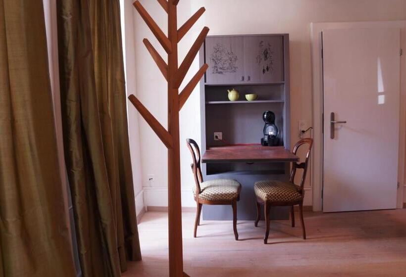 Bed and Breakfast Maison Junod