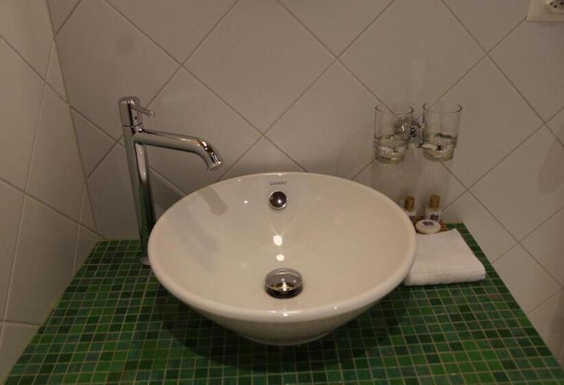 Bed and Breakfast Maison Junod