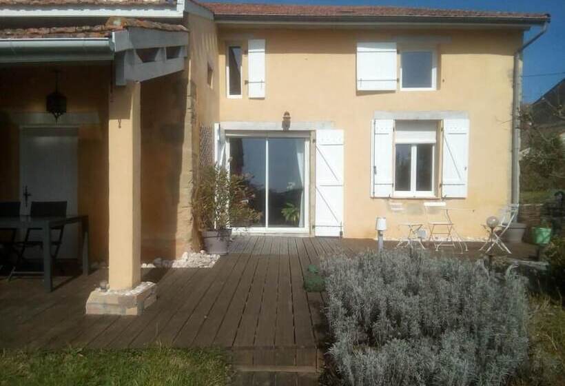 Bed and Breakfast Maison Linda