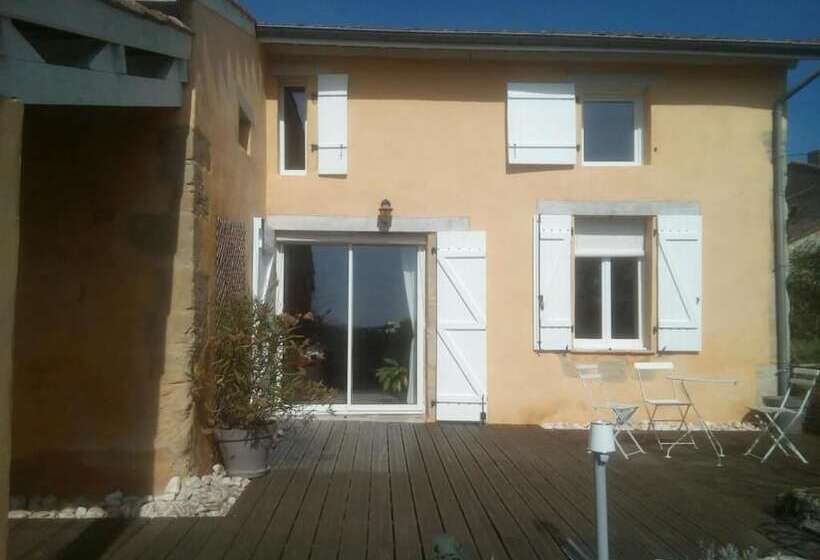 Bed and Breakfast Maison Linda