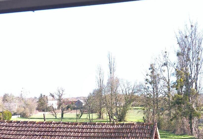 צימר A 2 Pas D Azay