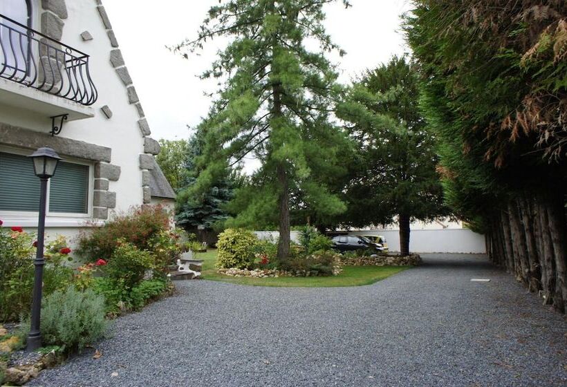 Bed & Breakfast Crosne Plazza & Spa