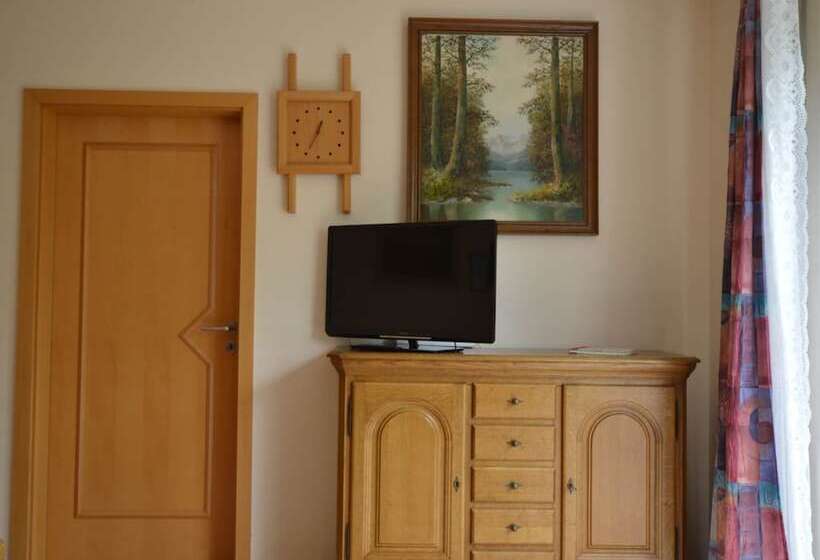 Comfy Apartment In Gransdorf With Garden