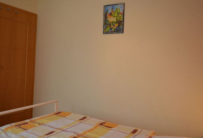 Comfy Apartment In Gransdorf With Garden