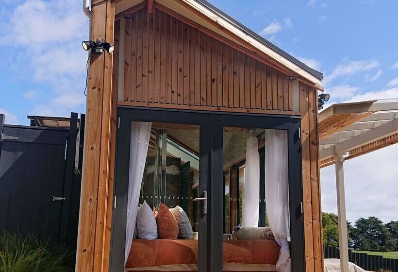 Compass Hut