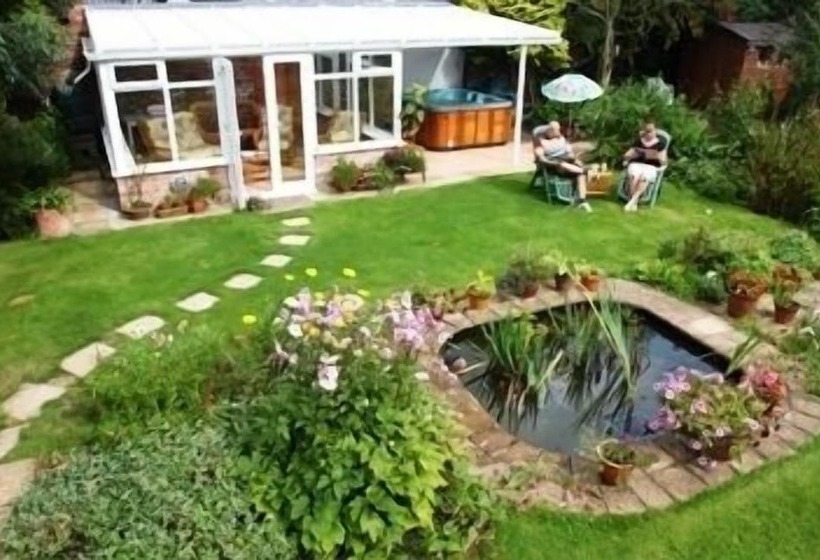 Elm Tree Farm Bed & Breakfast