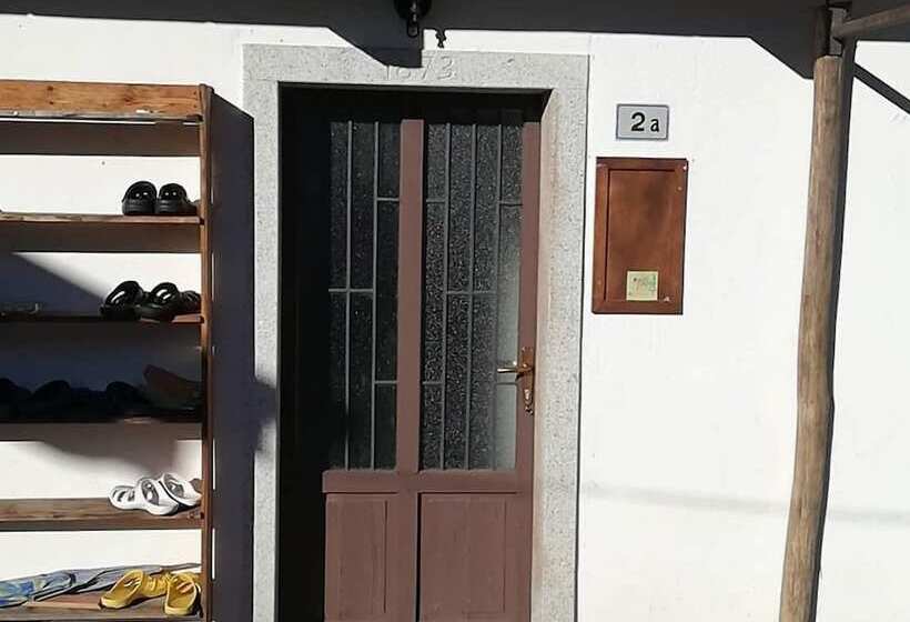 פונדק Ostello Val Grande