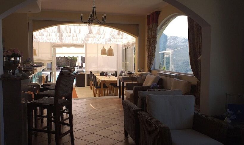 فندق فئة نجمة واحدة Villa Santa Giusta