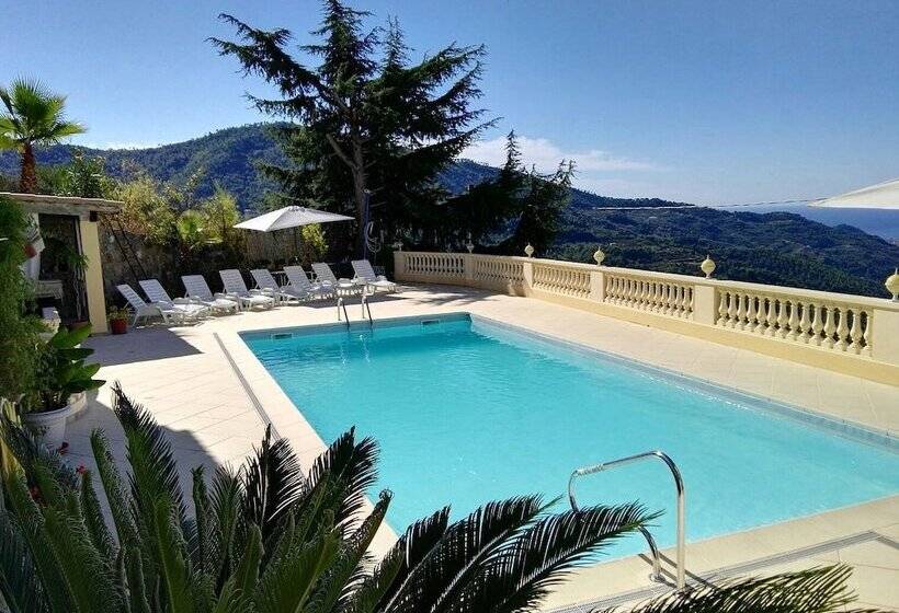 فندق فئة نجمة واحدة Villa Santa Giusta