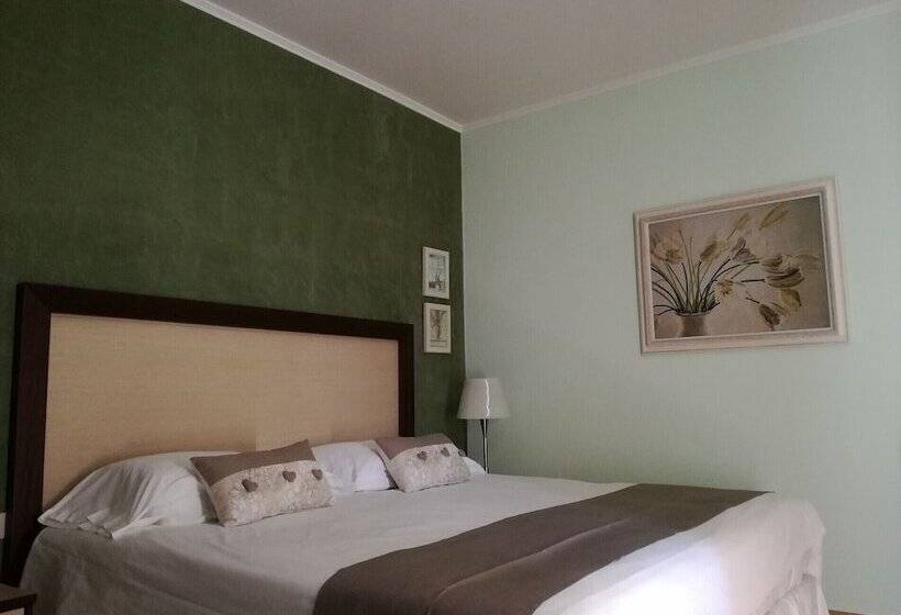 فندق فئة نجمة واحدة Villa Santa Giusta