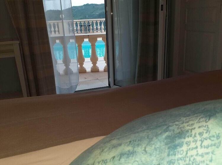 فندق فئة نجمة واحدة Villa Santa Giusta