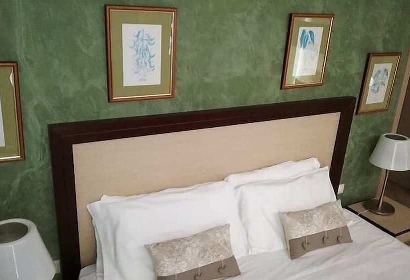 فندق فئة نجمة واحدة Villa Santa Giusta