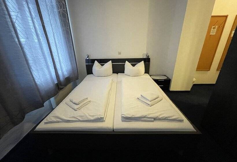 هتل Altberesinchen