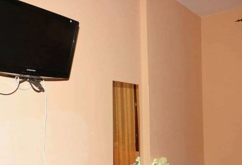 فندق Ariet
