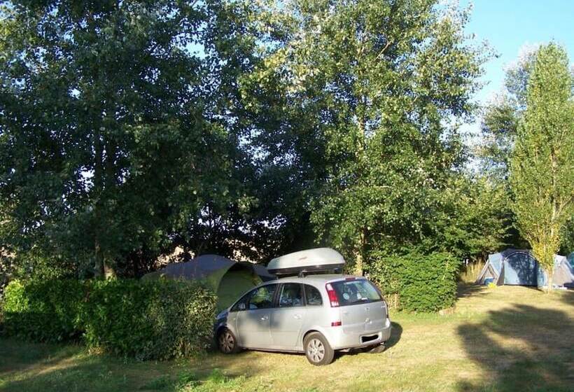 בית מלון כפרי Camping De Kernéjeune