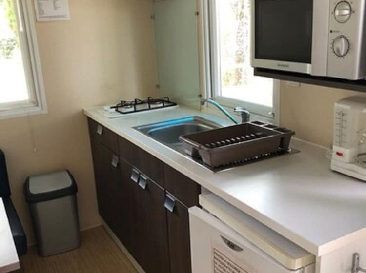 בית מלון כפרי Team Holiday   Camping Du Petit Pont